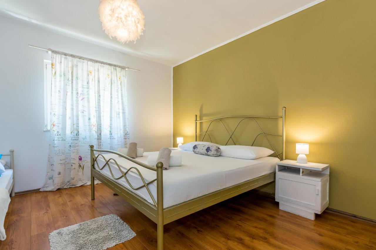 Apartment Vice Šibenik Exteriör bild