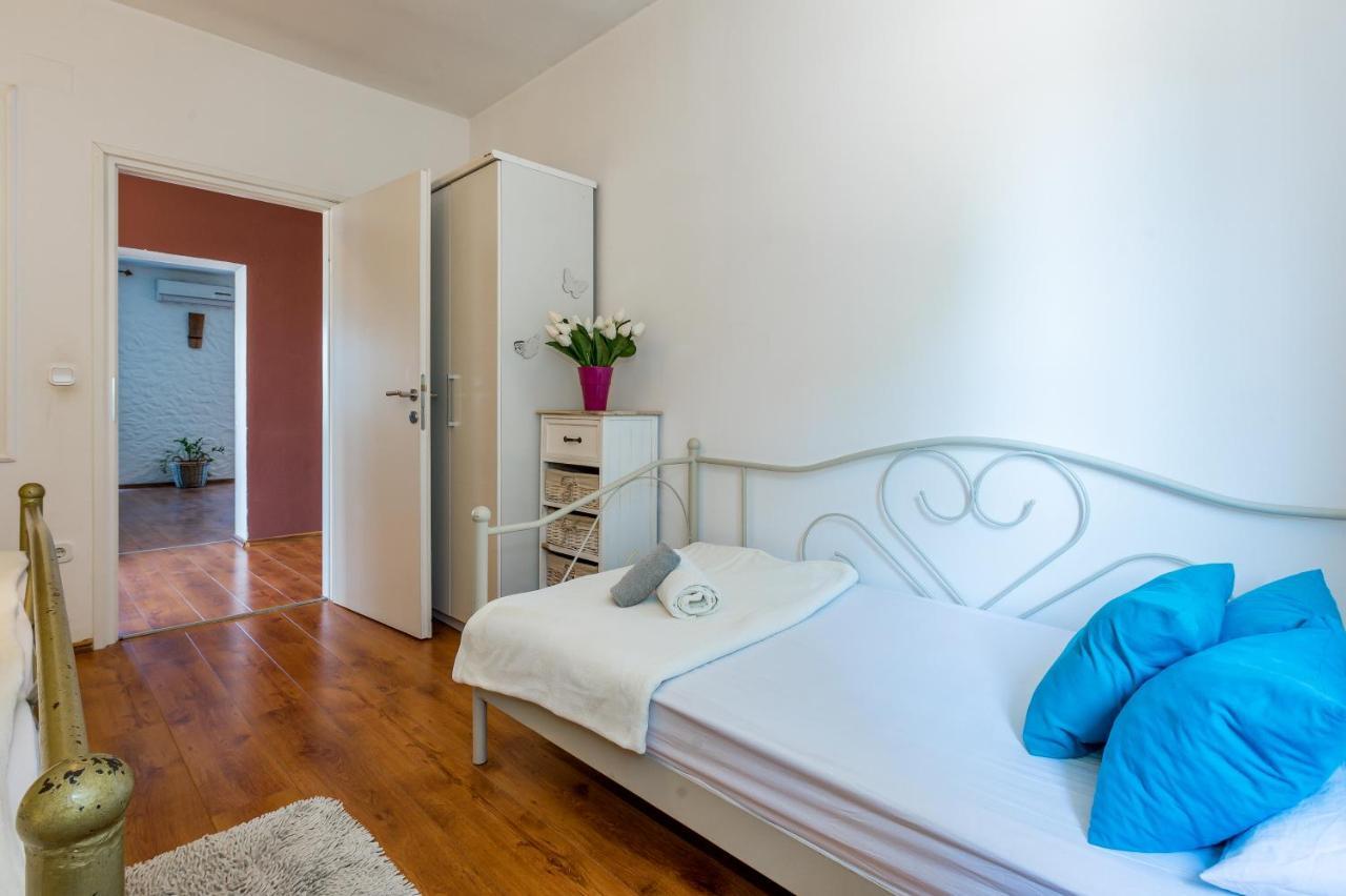 Apartment Vice Šibenik Exteriör bild